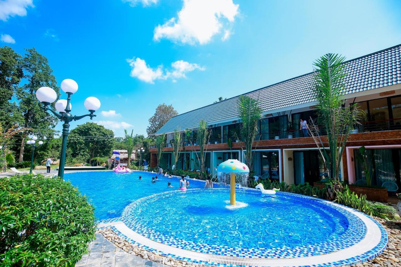 Tropical Villas Khu nghỉ mát