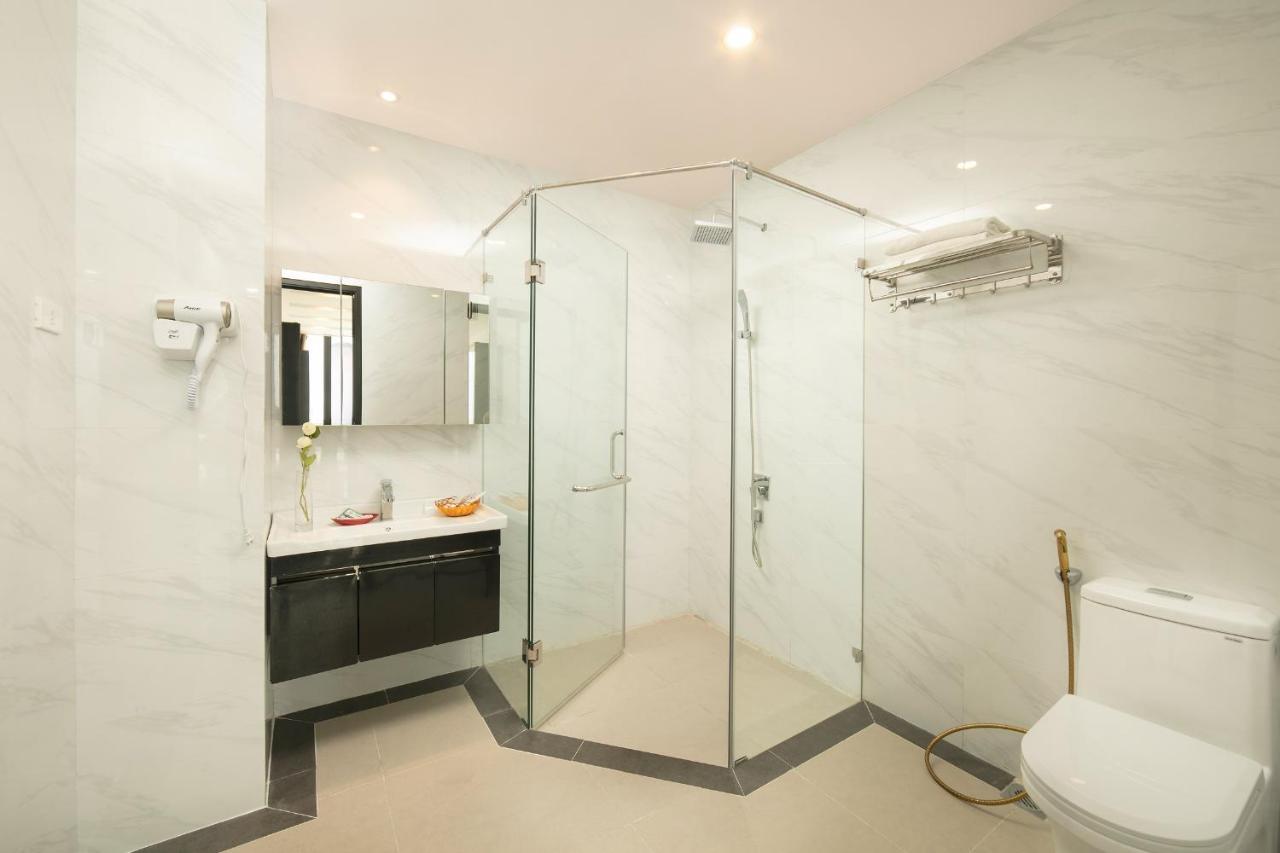 Tuan Chau Kingly Hotel 3*