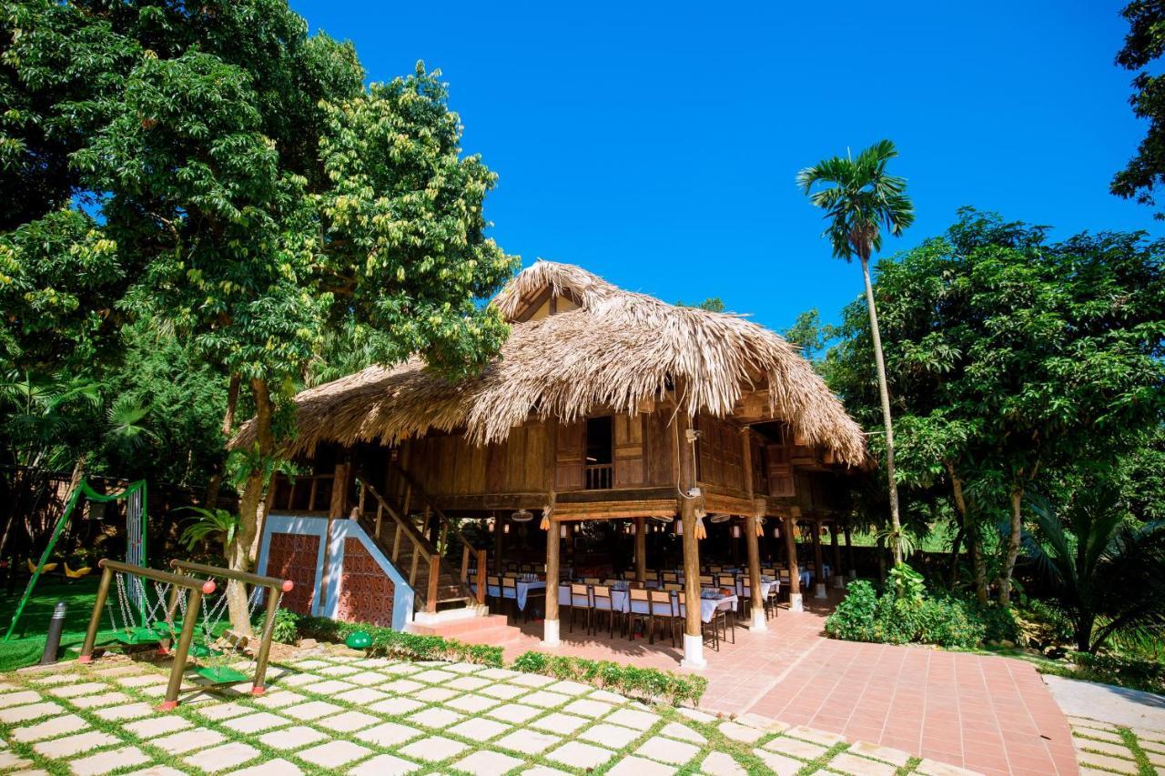 Khu nghỉ mát Tropical Villas