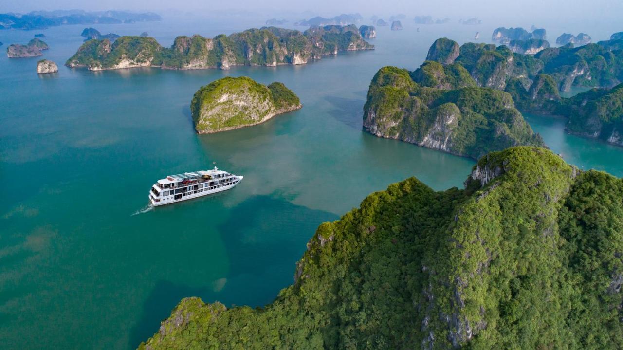 Athena Royal Cruise - Luxury In Halong Bay