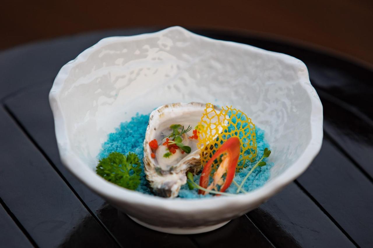 Du Thuyền Scarlet Pearl  5*