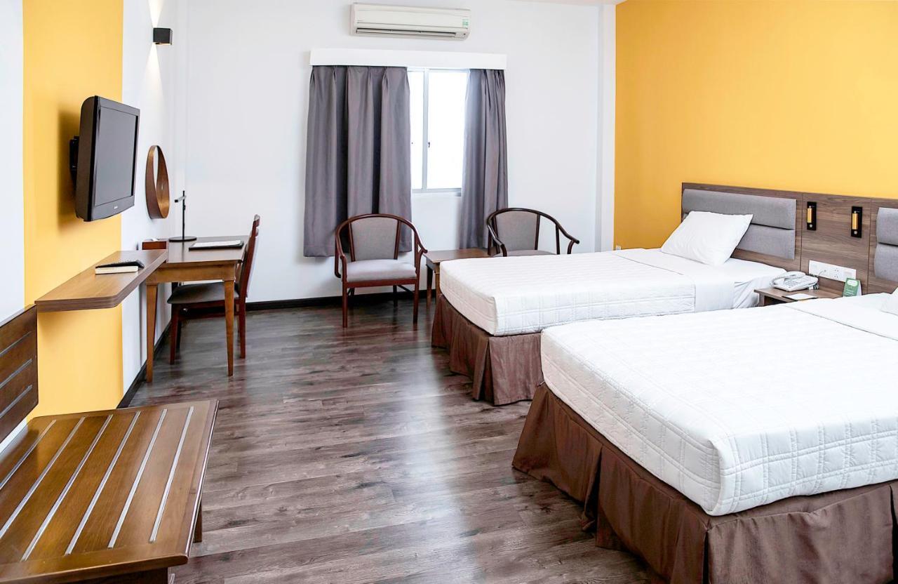 Liberty Saigon Parkview Hotel 3*