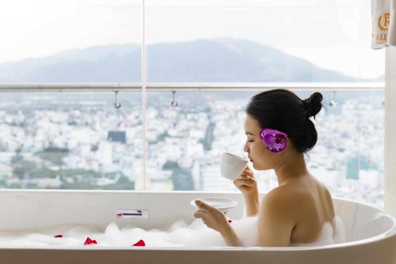 Hotel Regalia Gold Nha Trang