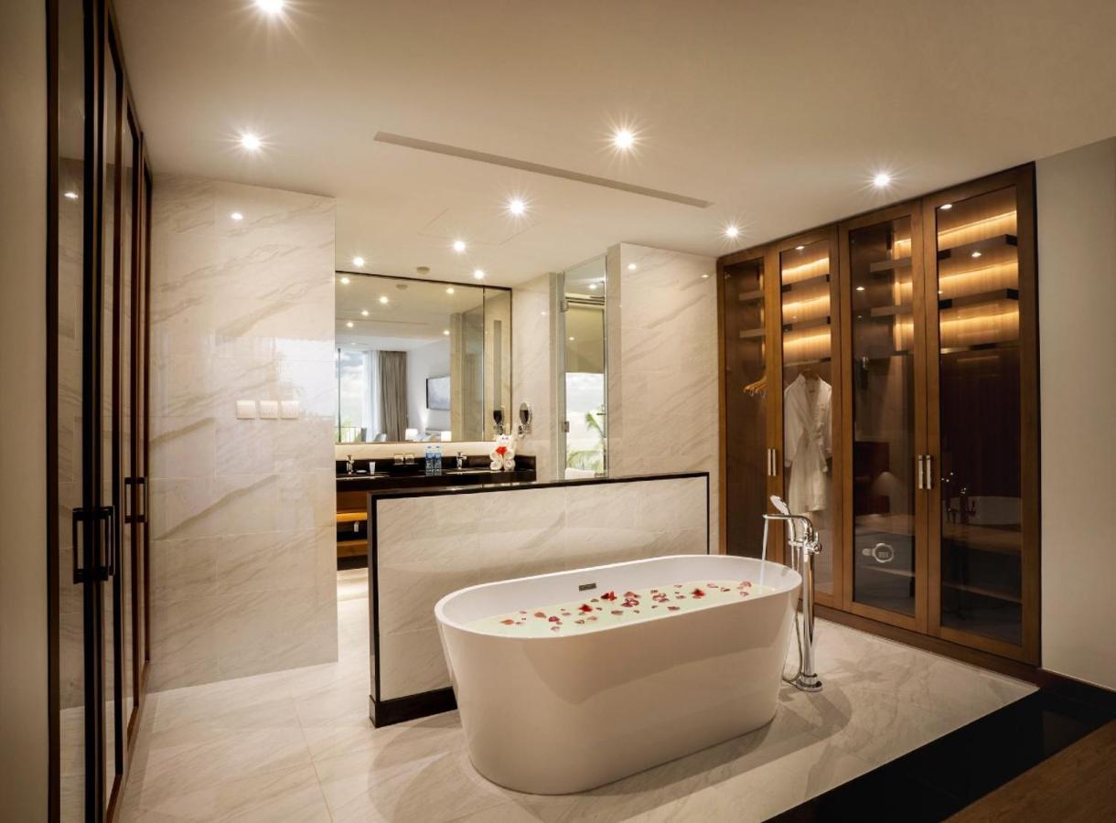 Premier Village Bay Hạ Long