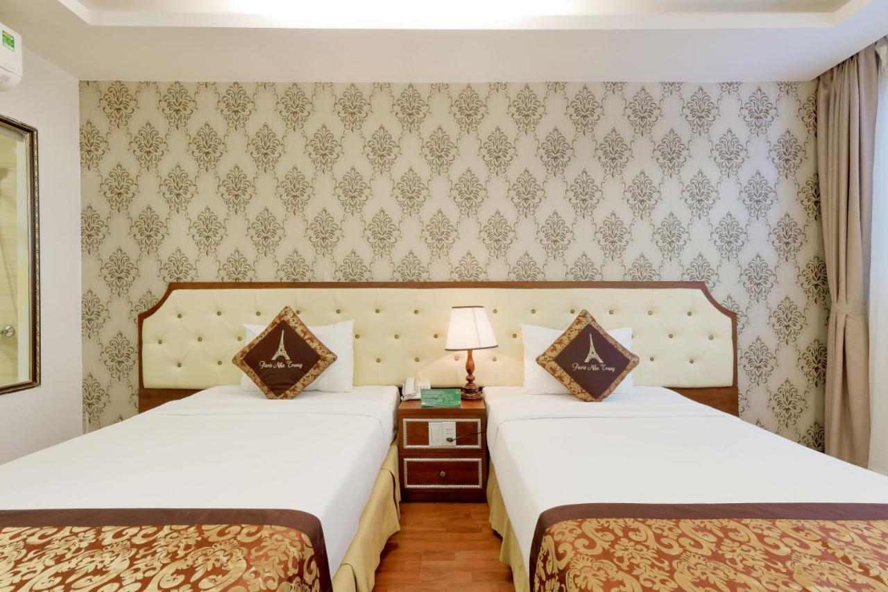 Paris 4*