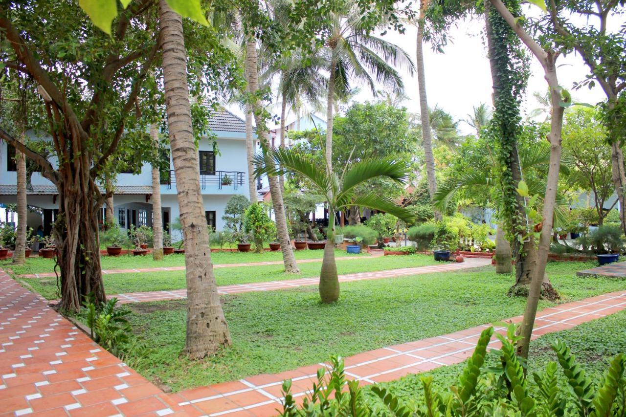 Hotel Song Bien Xanh 2*
