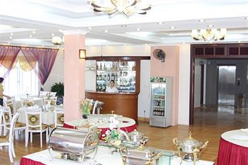 Hotel Golden Halong 4*